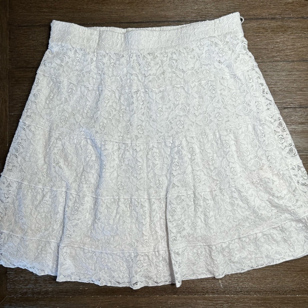 White skirt size 1x - Picture 2 of 6